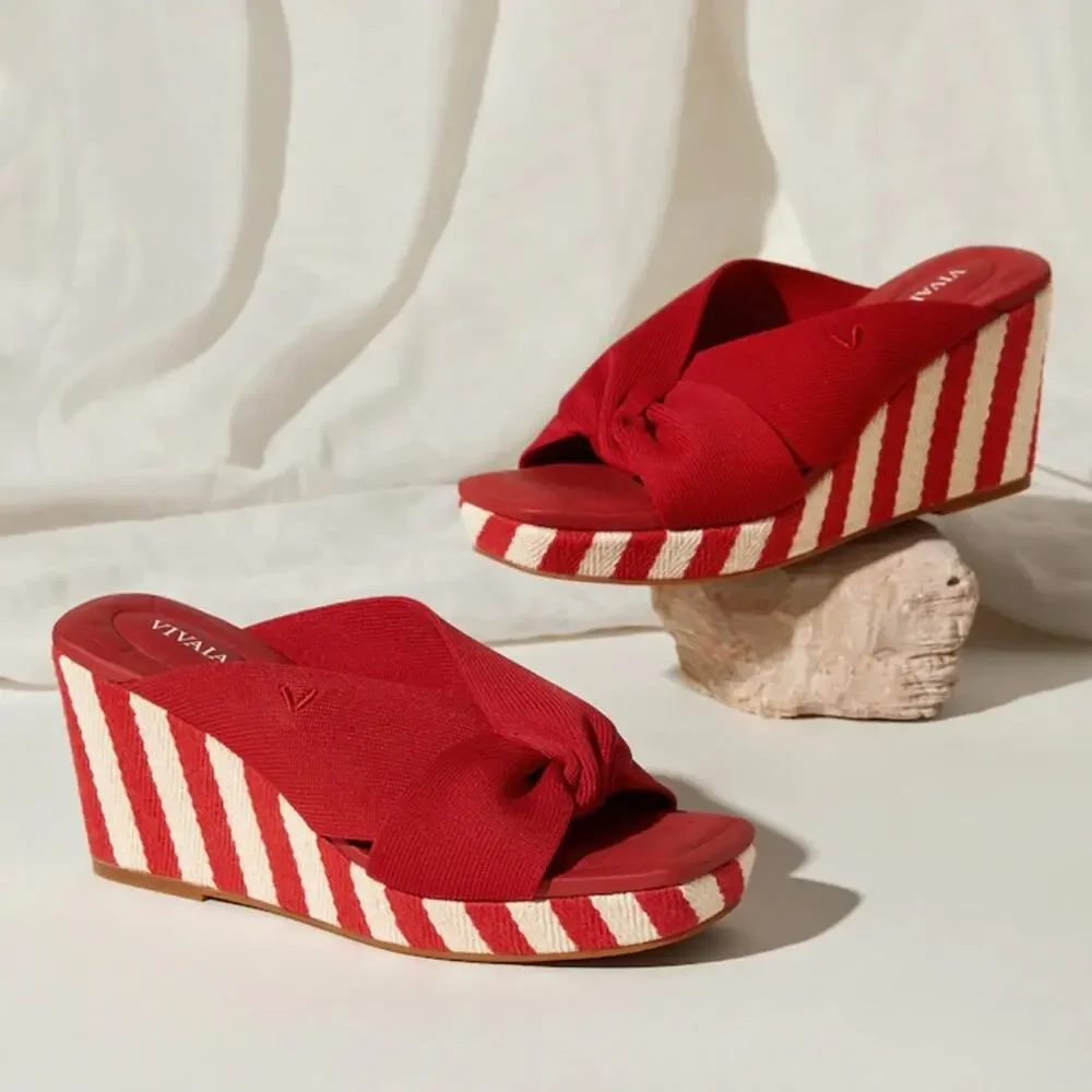 Vivaia Laura square-toe wedge sandals in ruby red striped platform sz 35